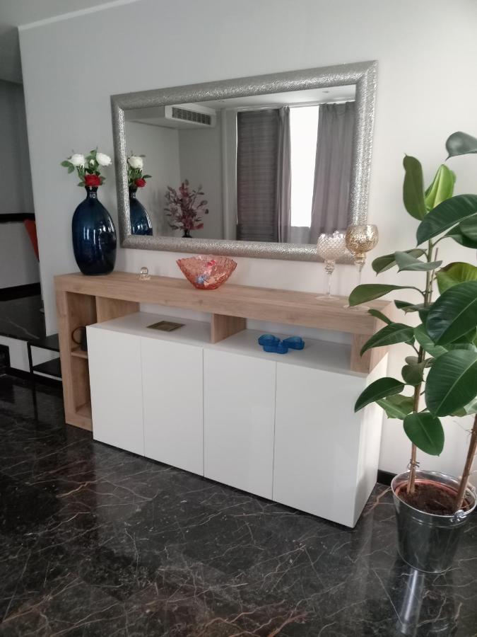 Delizioso Appartamento Rome Luaran gambar