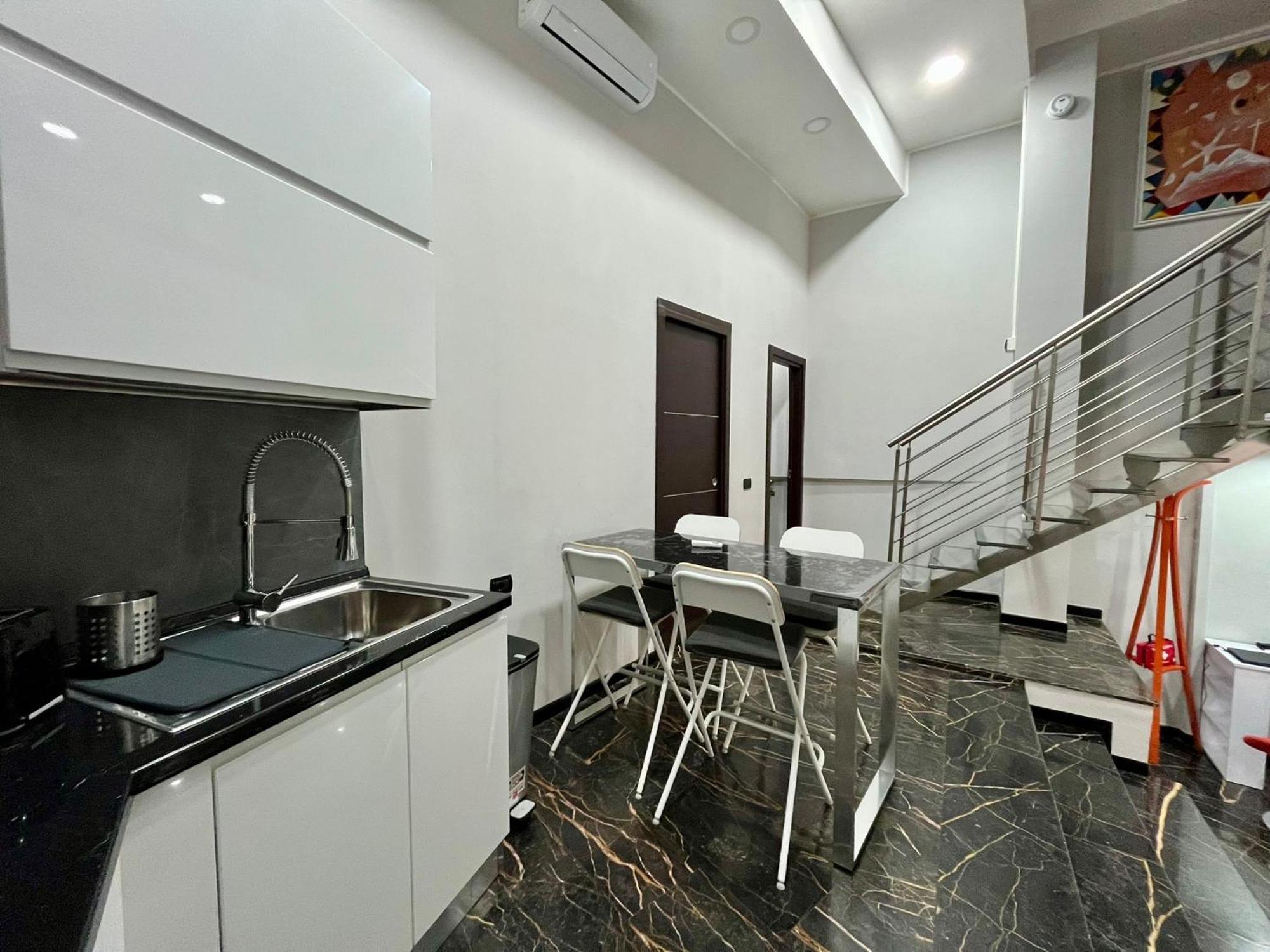 Delizioso Appartamento Rome Luaran gambar